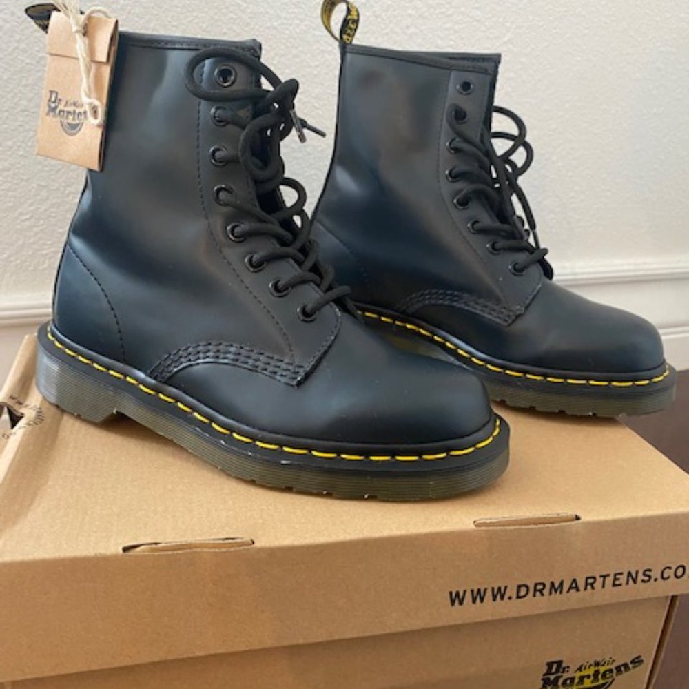 Dr. Martens 1460- Brand New